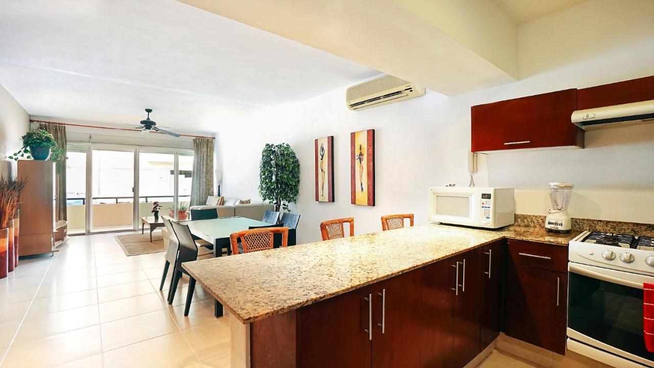 Meridian Downtown Apartments Playa del Carmen Buitenkant foto