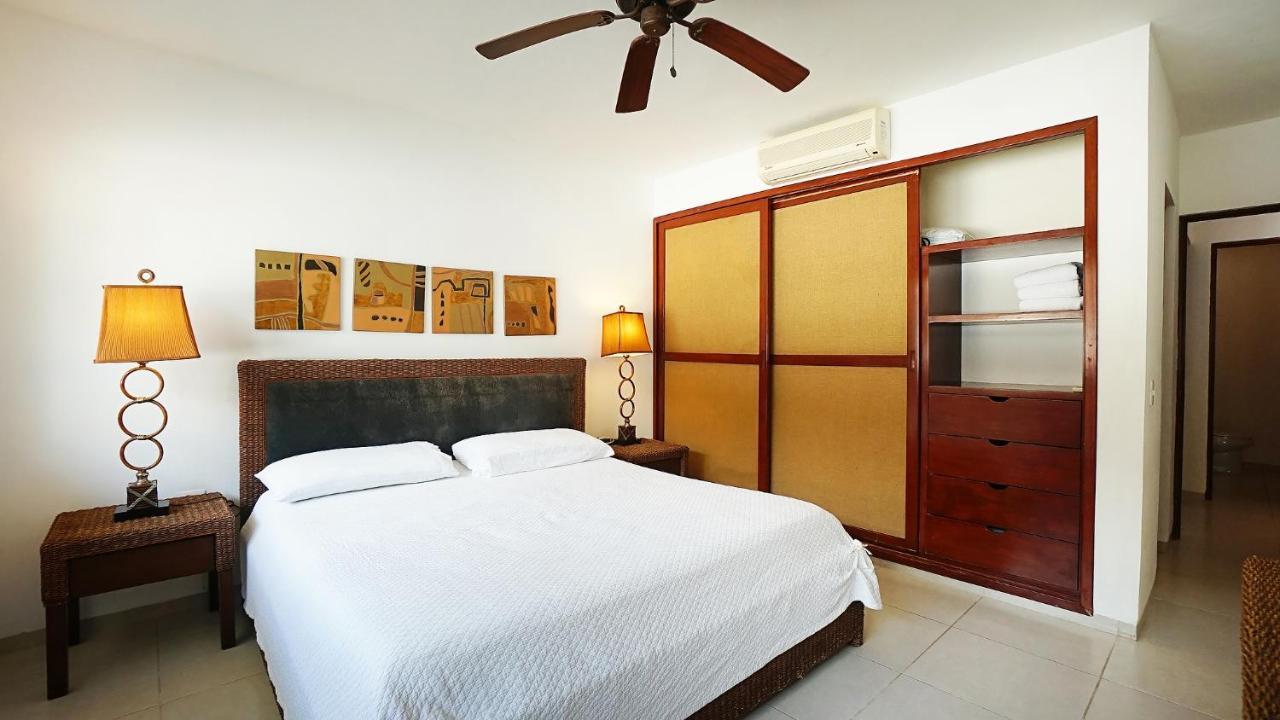 Meridian Downtown Apartments Playa del Carmen Buitenkant foto